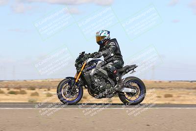 media/Nov-03-2024-TrackDaz (Sun) [[44580f4982]]/B Group/1220pm (Wheelie Bump)/